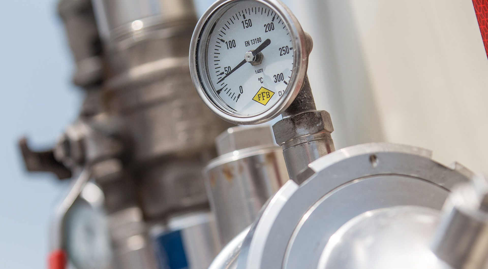 SiLog Silo Uhr Druck Anzeige Technik